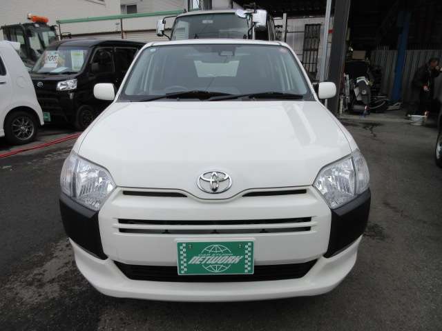Toyota Succeed Van 2