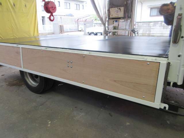 Mitsubishi Fuso Canter 5