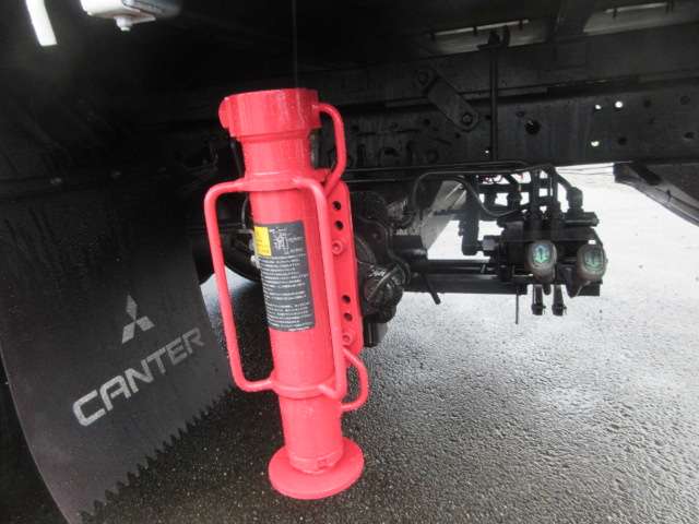 Mitsubishi Fuso Canter 6