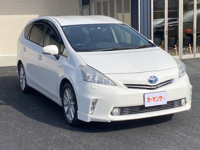 Toyota Prius α 6