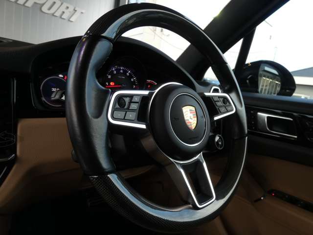 Porsche Cayenne 9