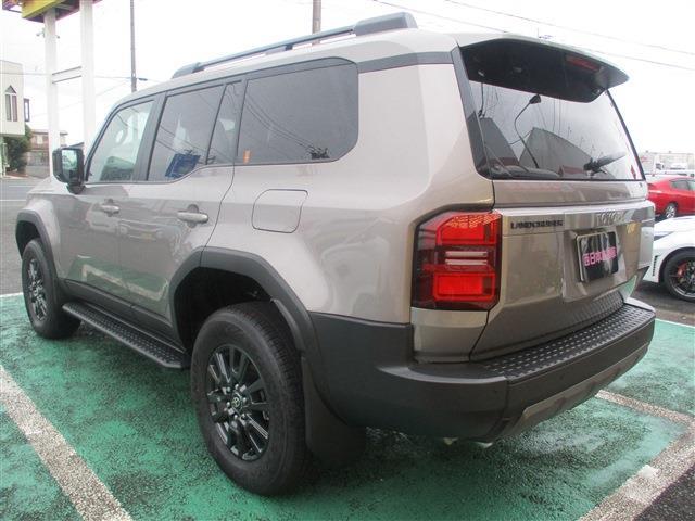 Toyota Land Cruiser 250 5