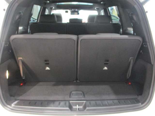 Mercedes-Benz GLB 8