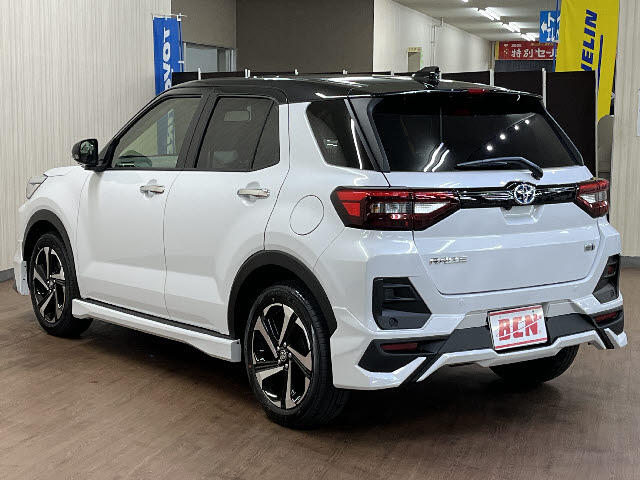 Toyota Raize 8