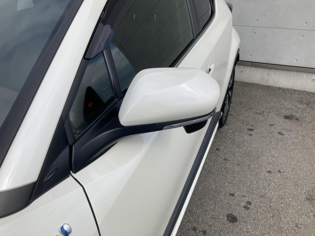 Toyota C-HR 12