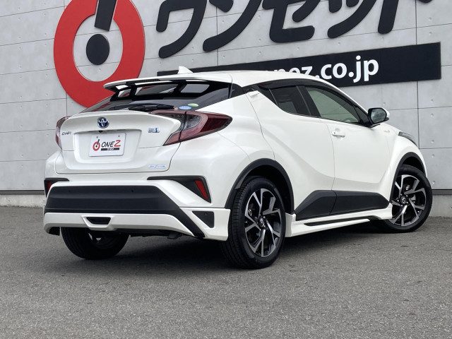 Toyota C-HR 3