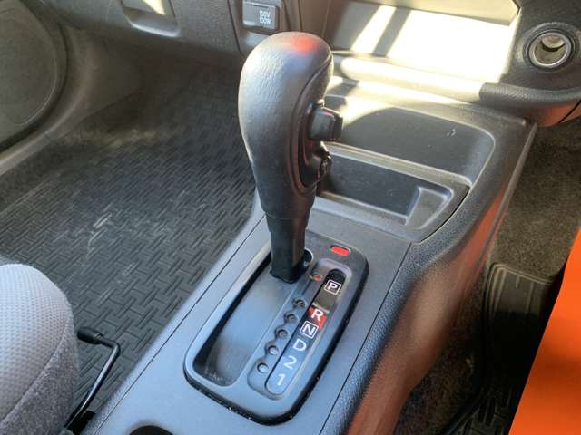 Nissan NV150 AD 12