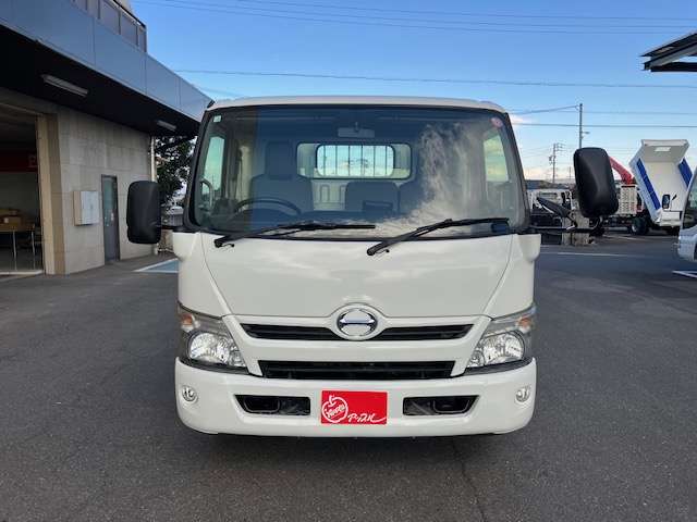 Hino Dutro Hybrid 5