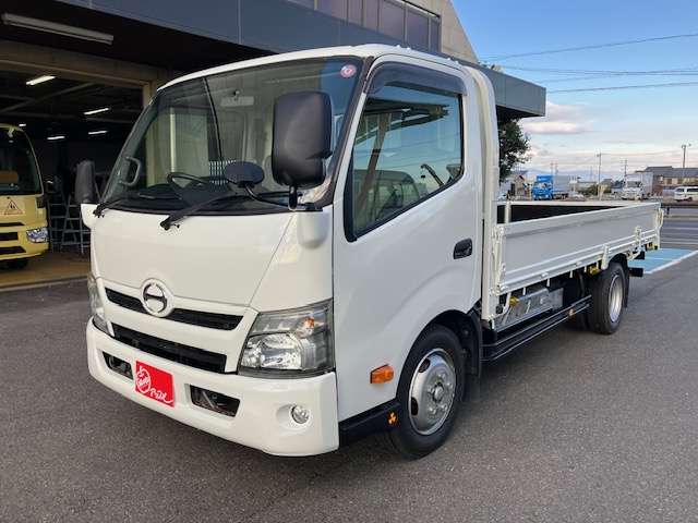 Hino Dutro Hybrid 6