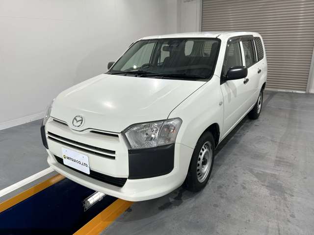 Mazda Familia Van 4
