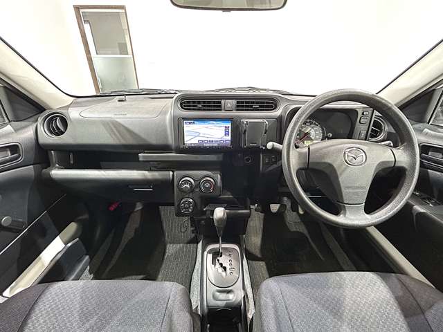 Mazda Familia Van 10