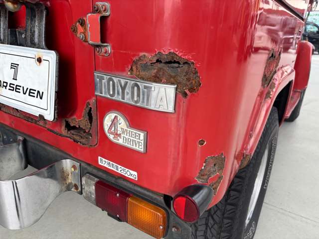 Toyota Land Cruiser 40 4