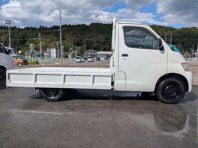 Toyota Town Ace Truck 12
