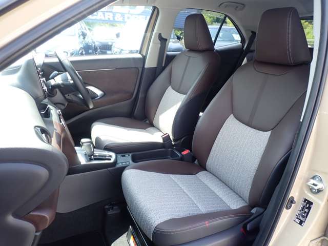 Toyota Yaris Cross 4