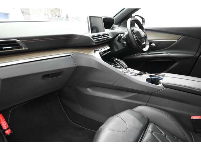 Peugeot 3008 4