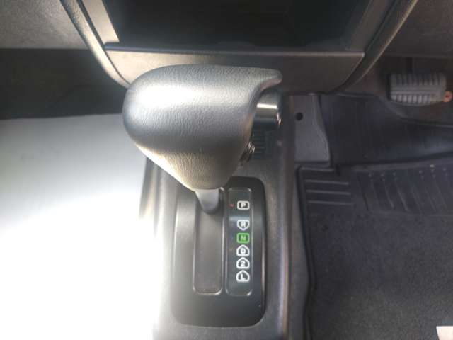 Mitsubishi Pajero Mini 11