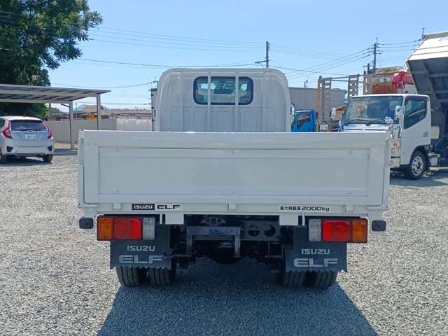 Isuzu Elf 5