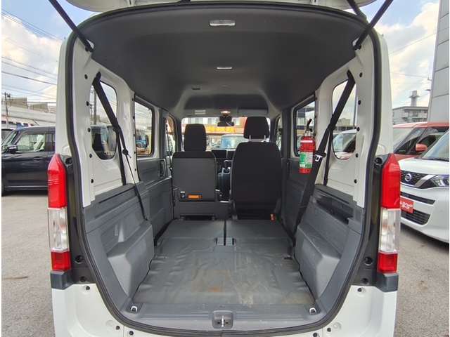 Honda N-VAN 8