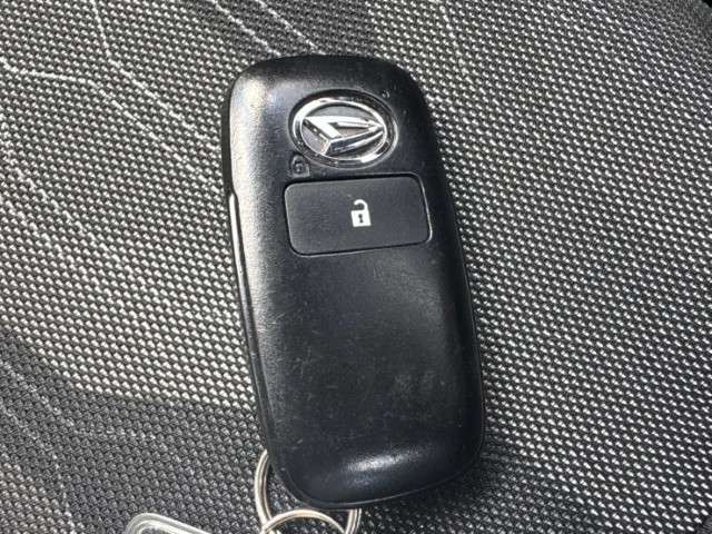 Daihatsu Taft 6
