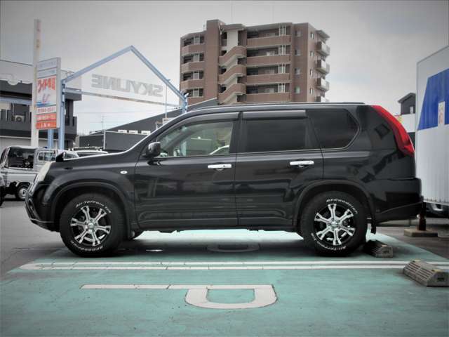 Nissan X-Trail 7