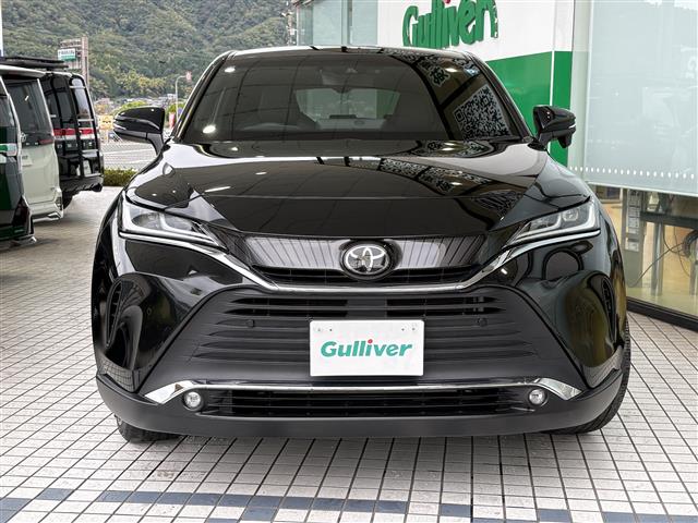 Toyota Harrier 3