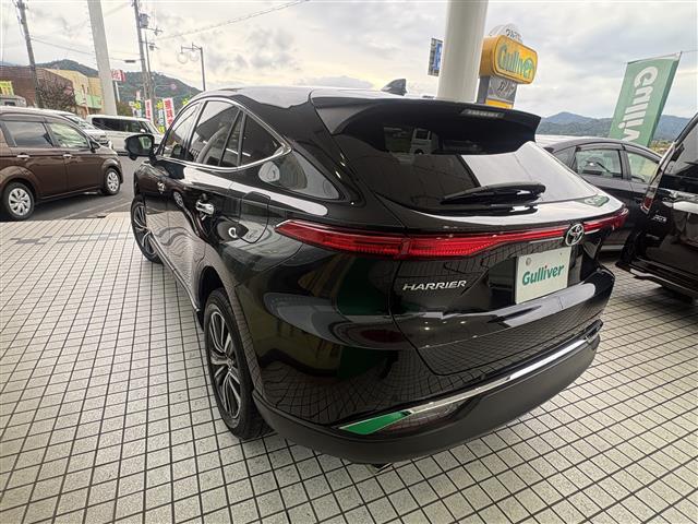 Toyota Harrier 8