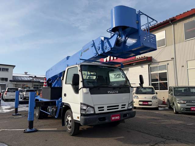 Isuzu Elf 2