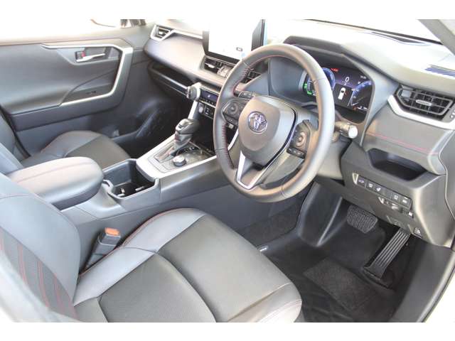 Toyota RAV4 6