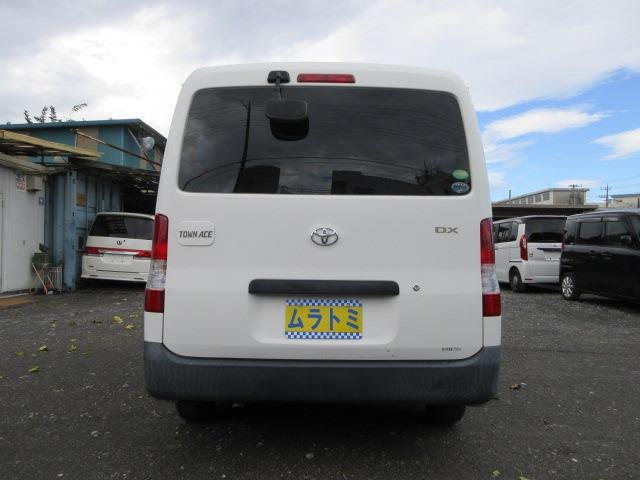 Toyota Light Ace Van 9