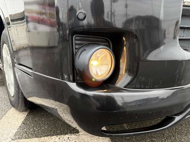 Toyota Hiace Van 12