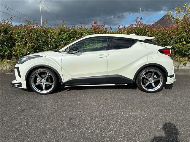Toyota C-HR 3