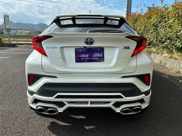 Toyota C-HR 5