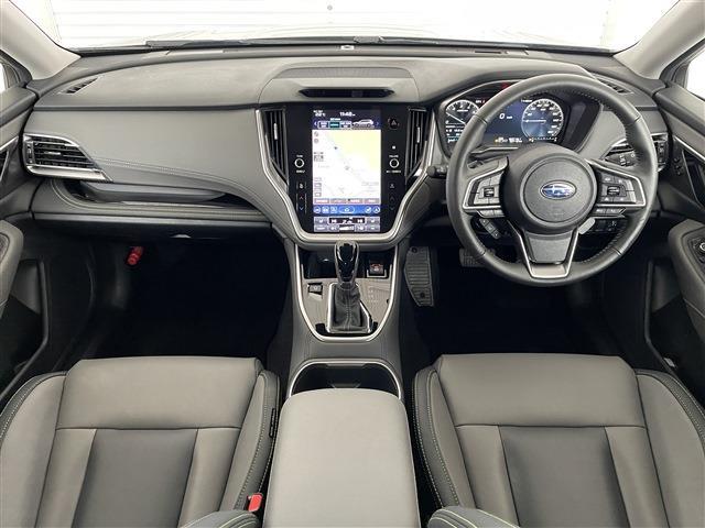 Subaru Legacy Outback 8