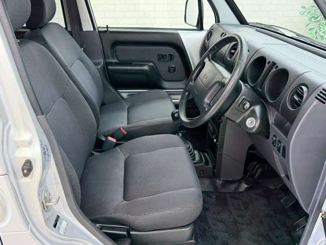 Daihatsu ネイキッド 10