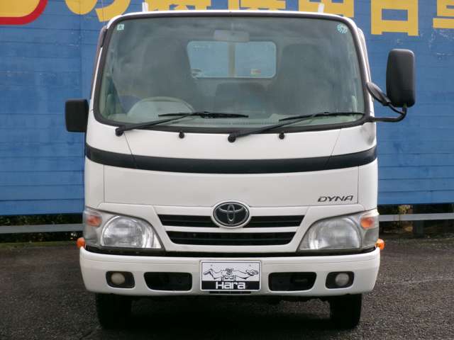 Toyota Dyna 11
