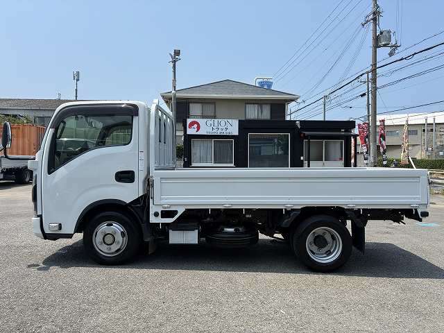 Isuzu Elf 4
