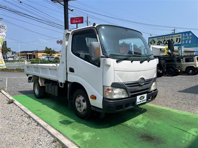 Hino Dutro 6