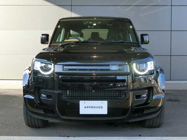 Land Rover Defender 12