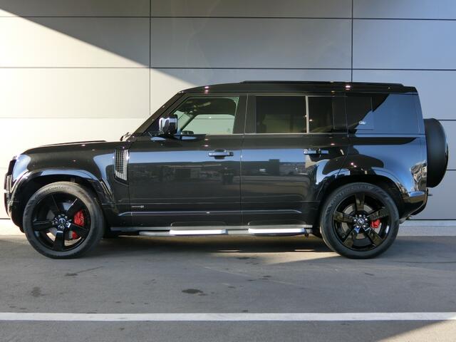 Land Rover Defender 8