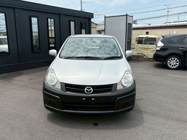 Mazda Familia Van 2
