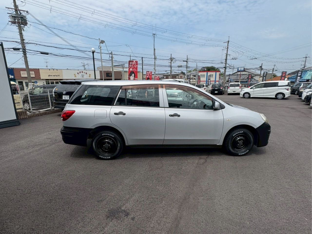 Mazda Familia Van 8
