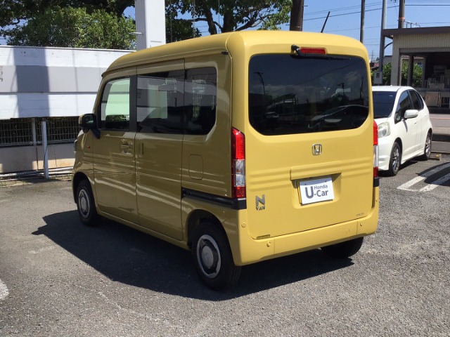 Honda N-VAN 8