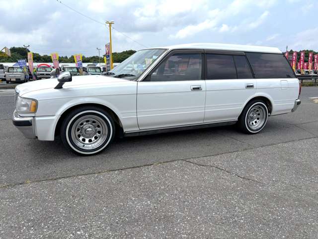 Toyota Crown Van 8