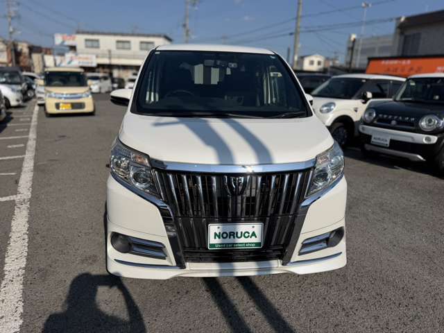 Toyota Esquire 7
