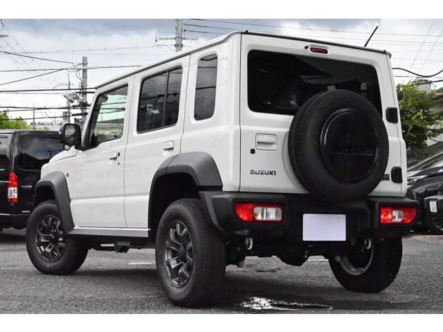 Suzuki Jimny Nomade 7