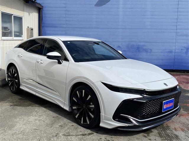 Toyota Crown Crossover 3