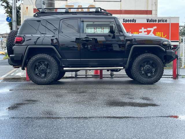 Toyota FJ Cruiser 5