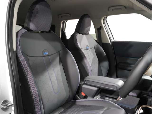 MINI Countryman 5