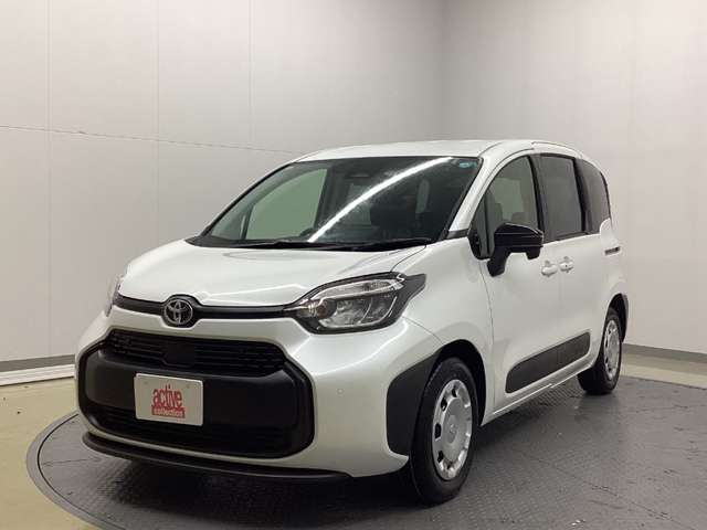 Toyota Sienta 6