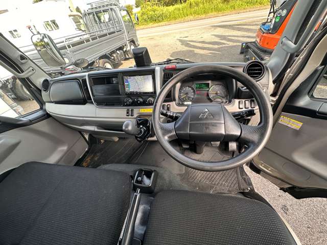 Mitsubishi Fuso Canter 12